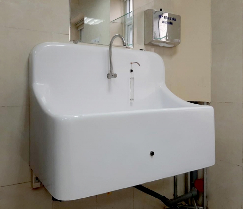 Bồn rửa tay vô trùng Composite 1 vòi treo tường